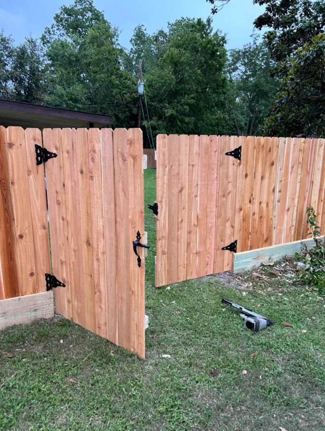 Wood gate built by Edel Contracting
