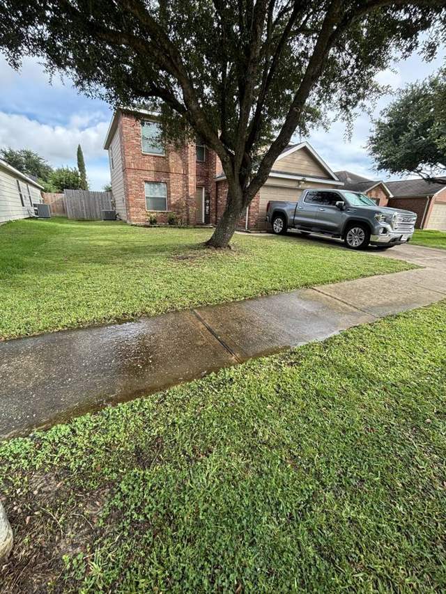 Fresh cut front yard
